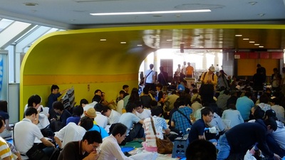 西門２階入口付近