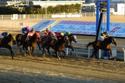 第２戦のゴール前は接戦