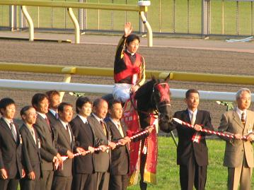 優勝馬ヴァーミリアン