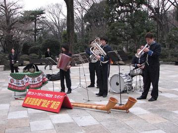 東京競馬場“競走”楽団
